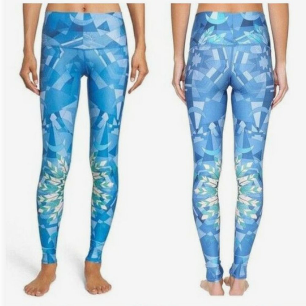 Teeki Lightning In A Bottle Hot Pant Legging Blue Size Medium
